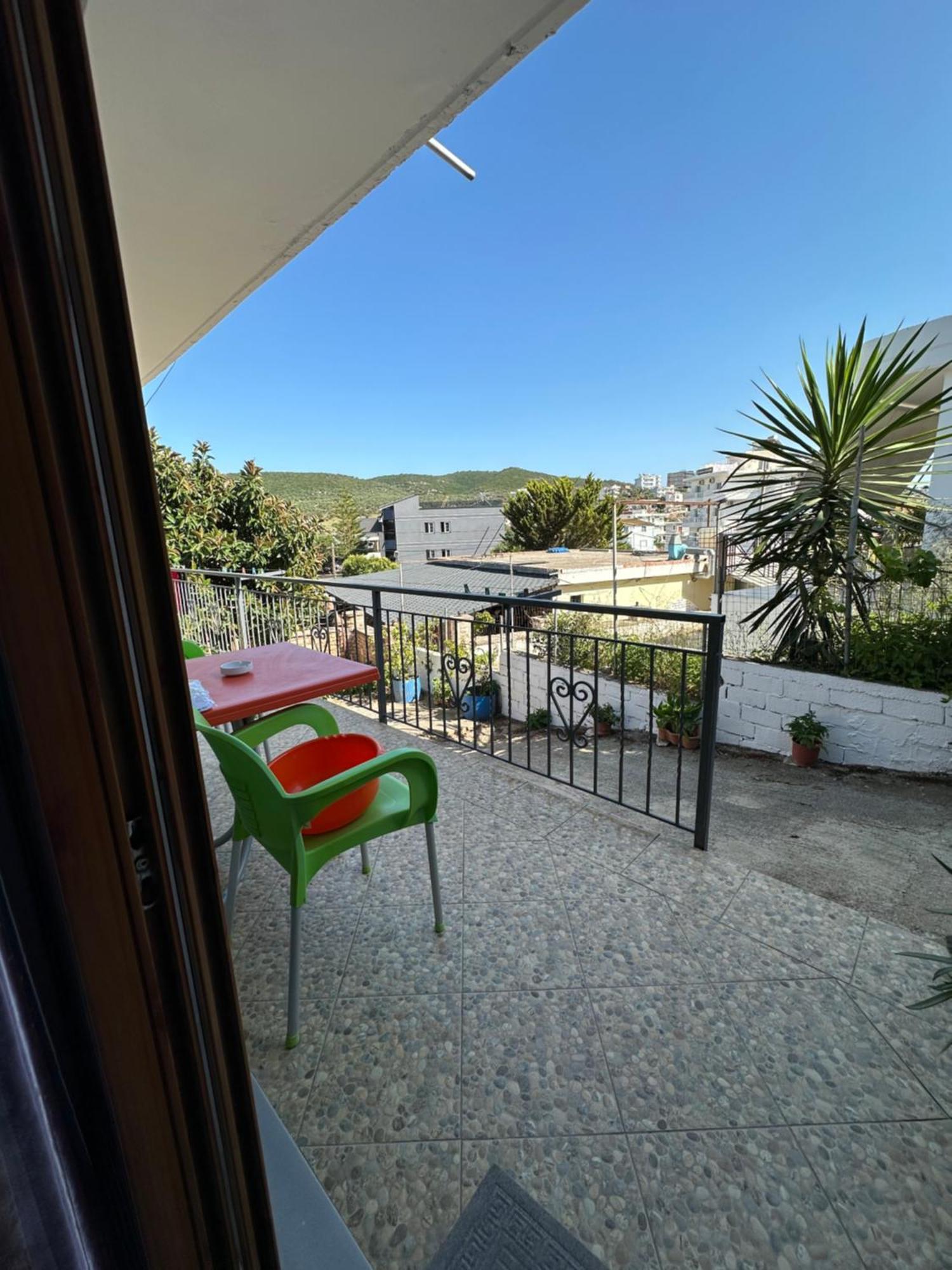 Albi'S Guesthouse Ksamil Bagian luar foto