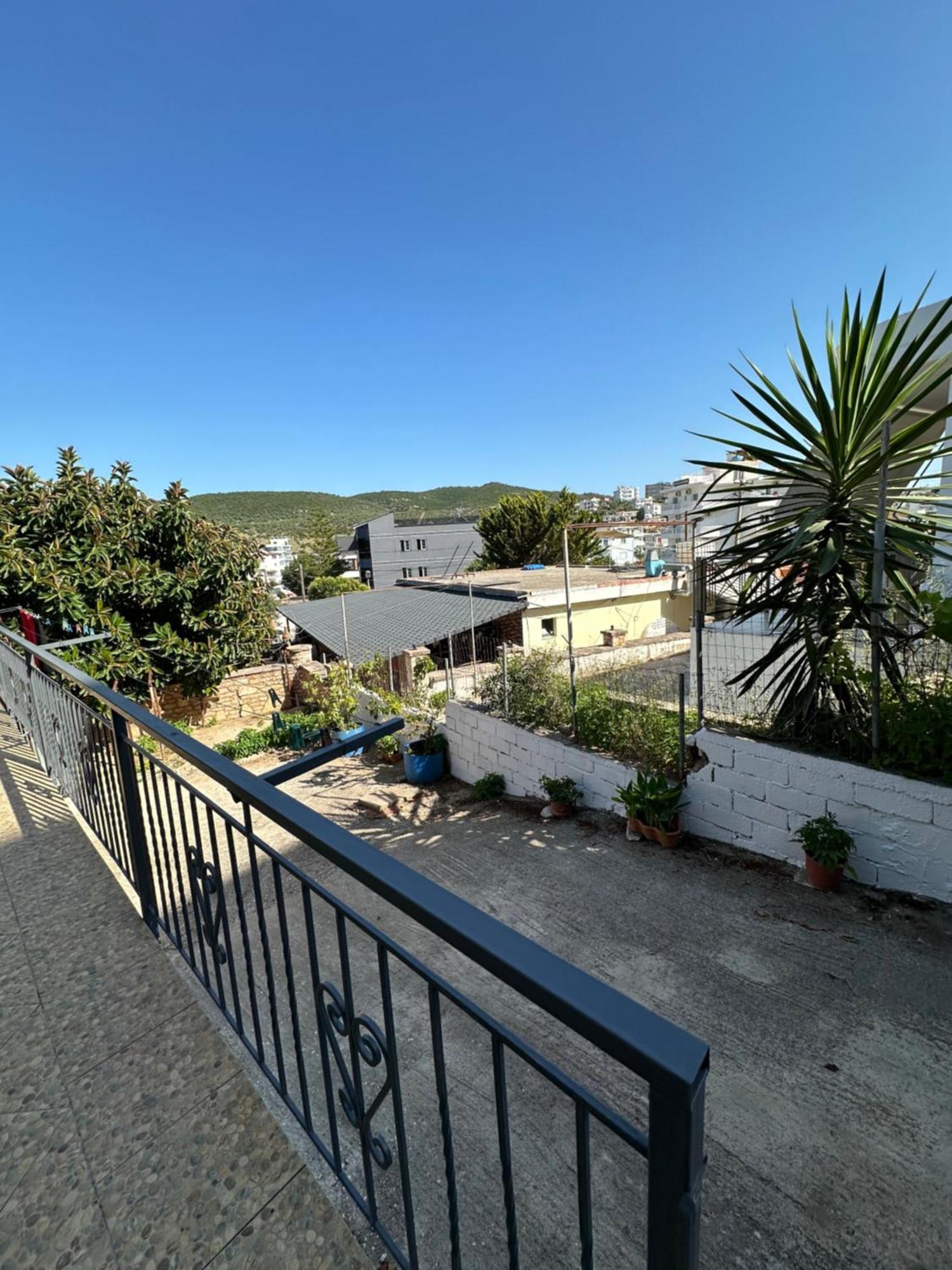Albi'S Guesthouse Ksamil Bagian luar foto